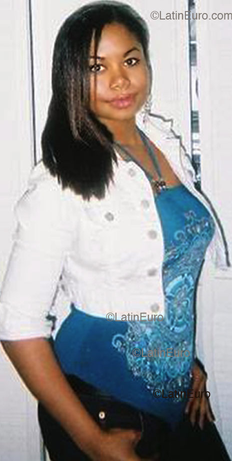 Date this hot Any Country girl Marthe from  A9546