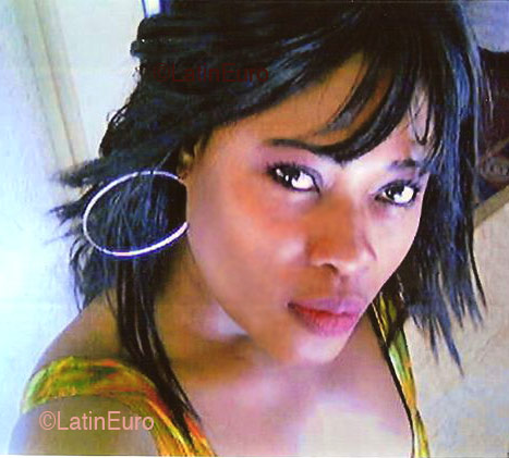 Date this happy Any Country girl Diana from  A9573