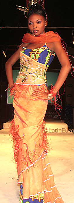 Date this voluptuous Any Country girl Louise from  A9625