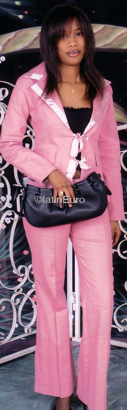 Date this foxy Any Country girl Maiga from  A9680