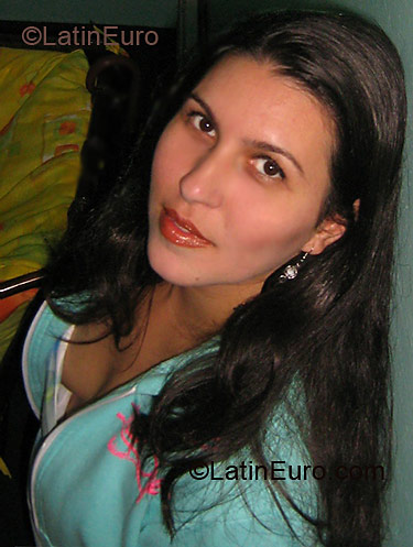 Date this foxy Brazil girl Andreia from PORTO ALEGRE B3142