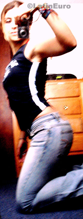 Date this attractive Mexico girl Gabriela from  N-1199