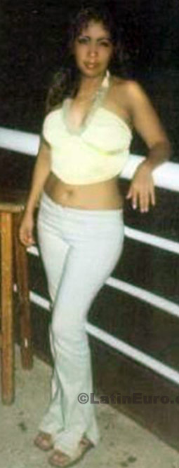 Date this passionate Mexico girl Cecilia from Mexico City N-1360