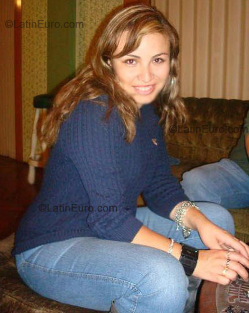 Date this young Peru girl Melissa- from Arequipa N-1517