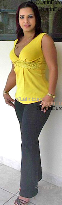 Date this charming Panama girl Ericka from  N-224