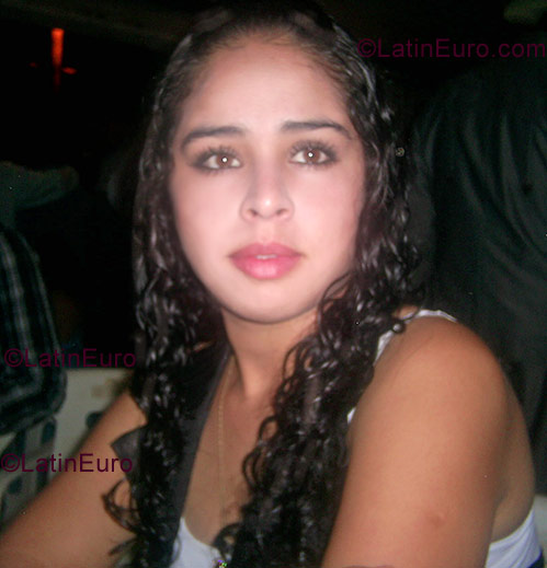 Date this gorgeous Mexico girl Cinthia from  N-276