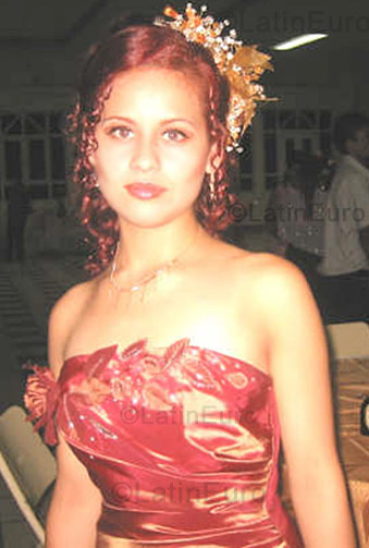 Date this nice looking Mexico girl Gloria from  N-402