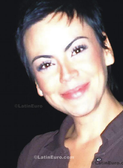 Date this young Any Country girl Maria from  N-876