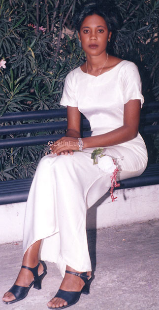 Date this nice looking Any Country girl Myrtha from  N2362