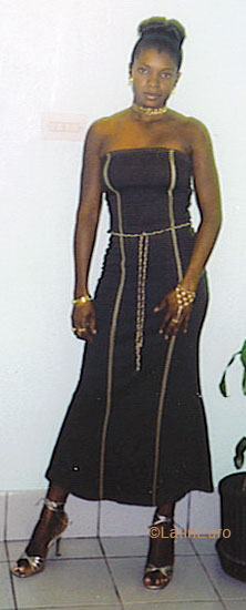 Date this gorgeous Any Country girl Gayle from  N2379