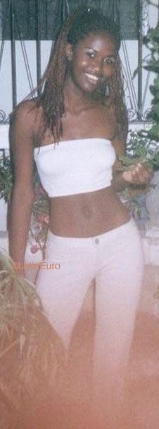 Date this lovely Honduras girl Blanca from Choloma N2393