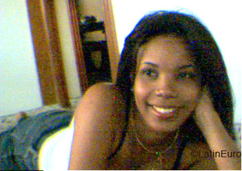 Date this funny Any Country girl Yohanny from  N2524