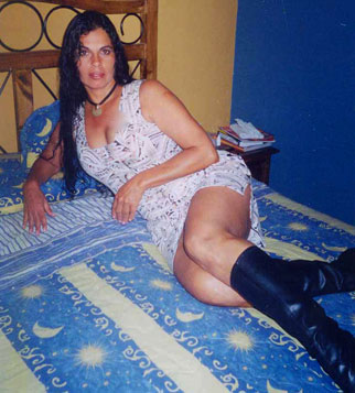 Date this hot Any Country girl Cristina from  N2822