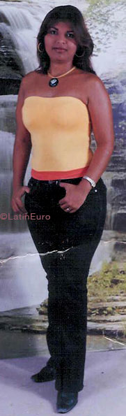 Date this stunning Any Country girl Rosa from  N2830