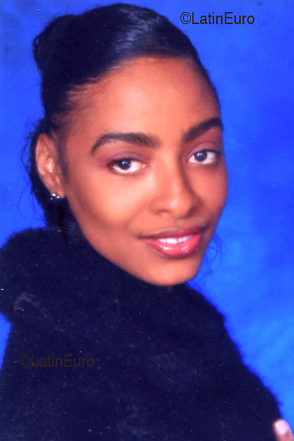 Date this cute Jamaica girl Renay from  N481