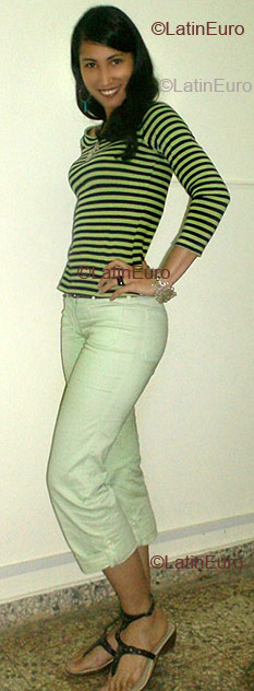 Date this passionate Any Country girl Milli from Santo Domingo N5