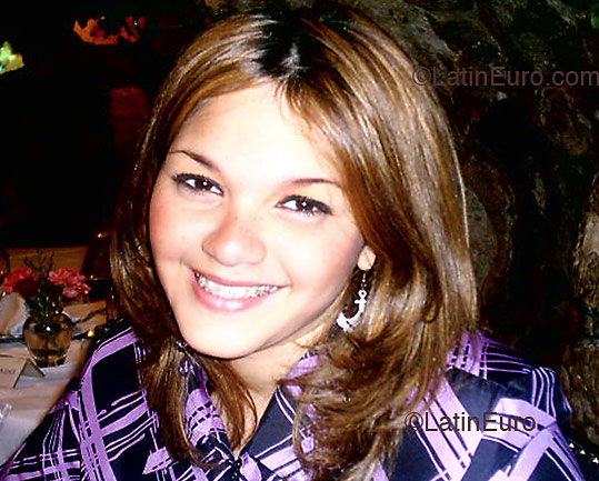 Date this happy Any Country girl Paola from  N624
