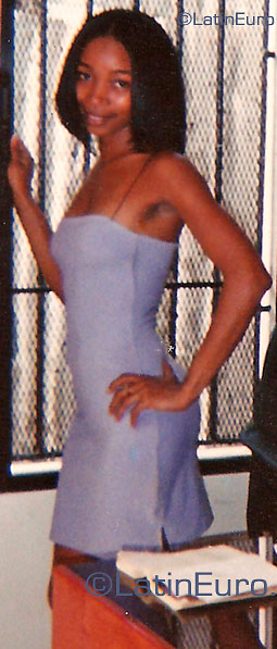 Date this sensual Any Country girl Yohani from  N862