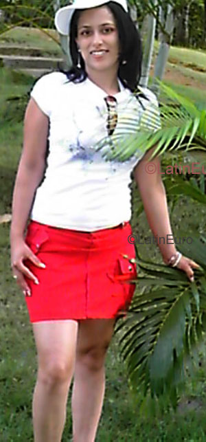 Date this cute Any Country girl Katia from  N980