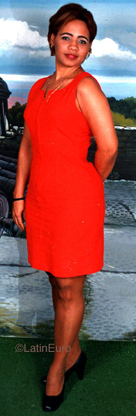 Date this passionate Panama girl Leyda from  N3714