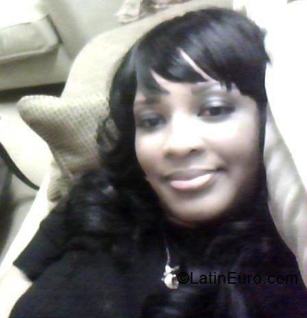 Date this lovely United States girl Coleendt from Newark US140