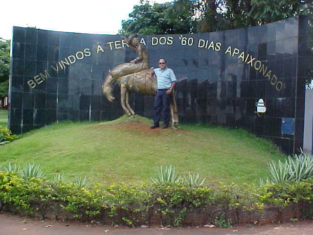 Date this sensual Brazil man Jo&Atilde;&pound;o from Belo Horizonte BR906