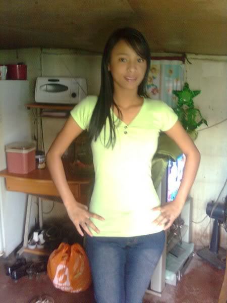Date this nice looking Philippines girl Rizza021 from Bulacan PH195