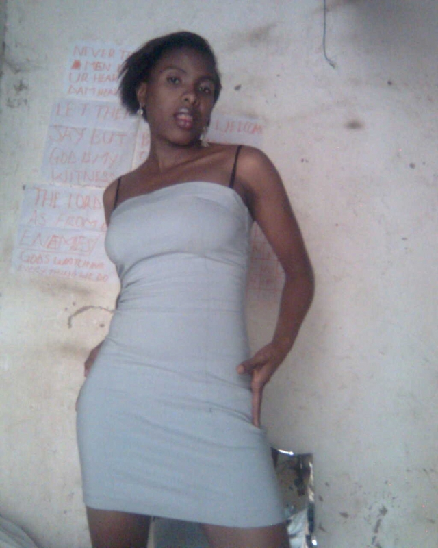 Date this funny Uganda girl Komwaka from Kampala UG16