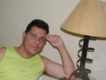 red-hot Brazil man Henrique from Governador Valadares BR2233