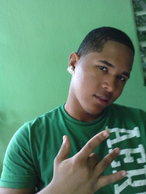 Date this young Dominican Republic man Melvin from Santo Domingo DO3346