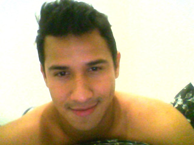 Date this happy Brazil man Henrique from S&Atilde;&pound;o Paulo BR2722