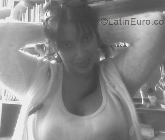 Date this passionate Peru girl Claudia Lucia from Arequipa PE316