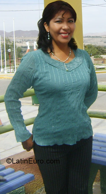 Date this georgeous Peru girl Mariesther from Moquegua PE332