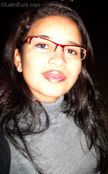 Date this delightful Ecuador girl Manuela from Santa Elena EC39