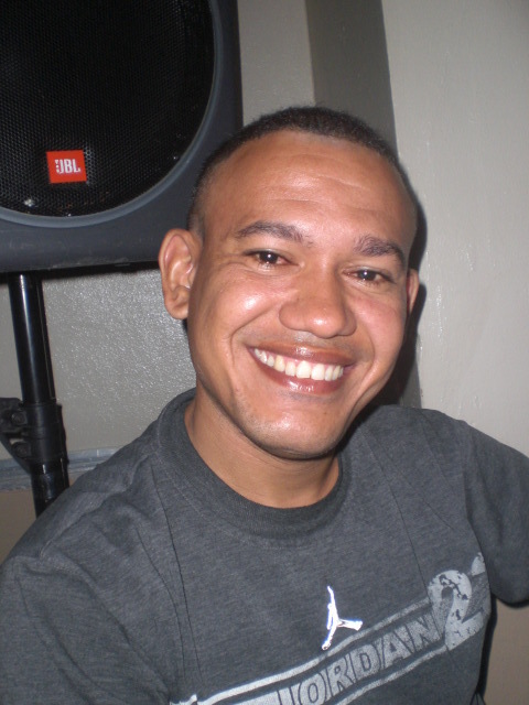 Date this stunning Dominican Republic man Juan bueno pera from Esperanza DO5588