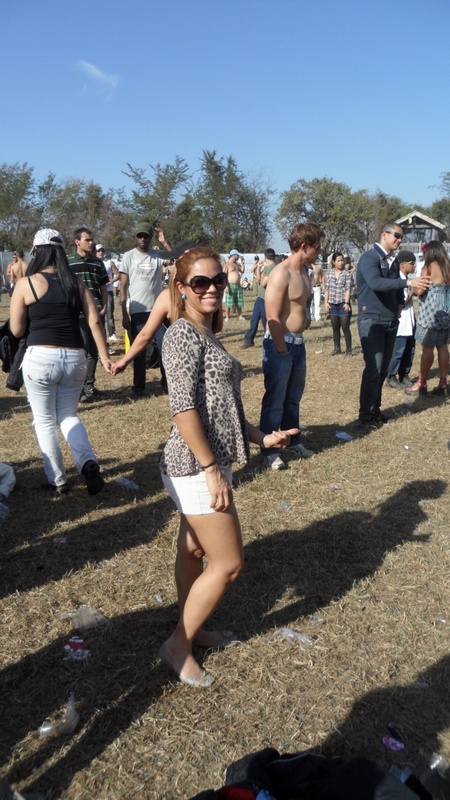 Date this happy Brazil girl Patricia from Sao Paulo BR12429