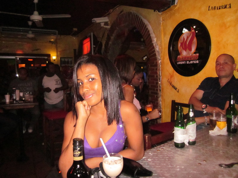 Date this lovely Dominican Republic girl Anyela from Punta Cana DO6381