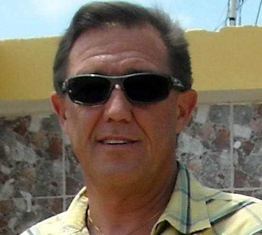 Date this young Dominican Republic man Cielito from Santo Domingo Zuerich DO6809