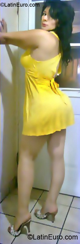 Date this nice looking Mexico girl Enedina from Hermosillo MX1439