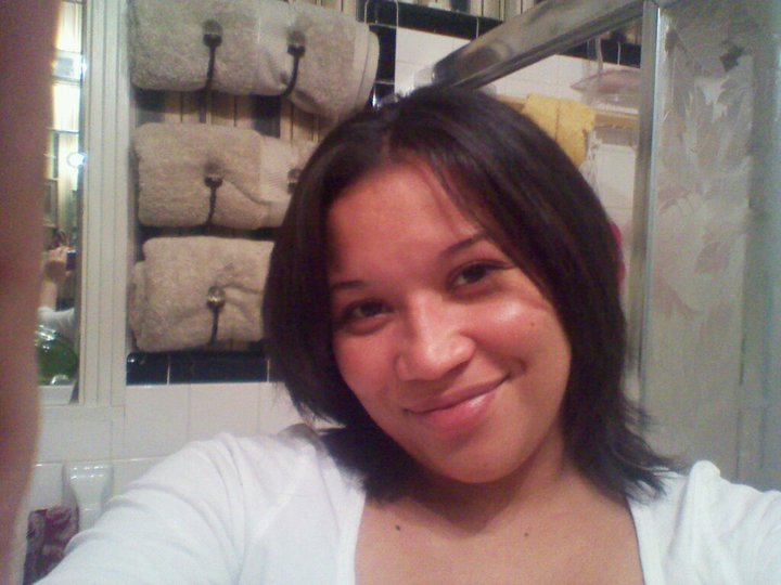 Date this happy United States girl Mary from Houston US9831