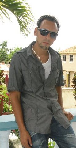 Date this foxy Dominican Republic man Yonathan from Santiago DO7839