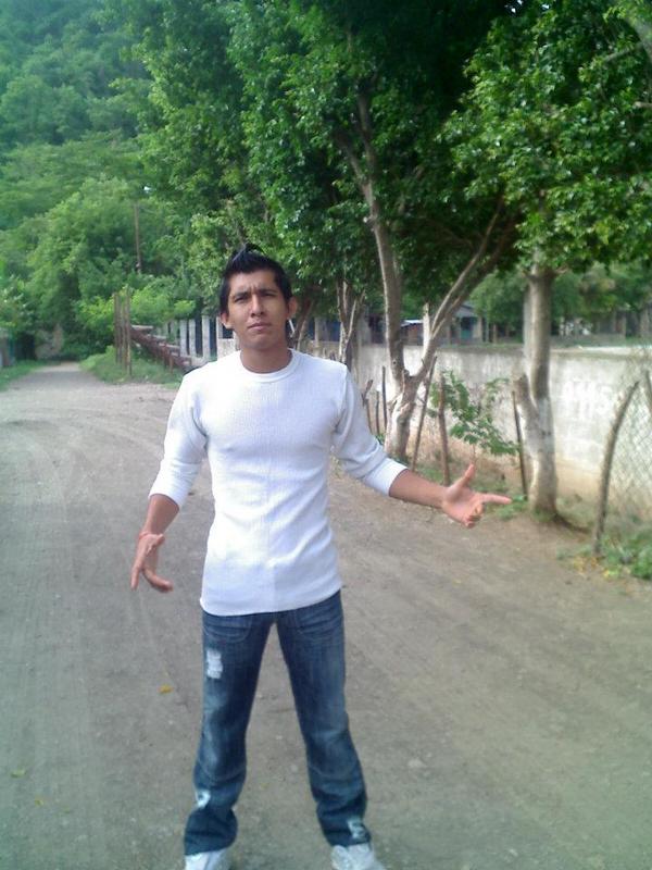 Date this georgeous Honduras man Hector Javier P from Villanueva HN343