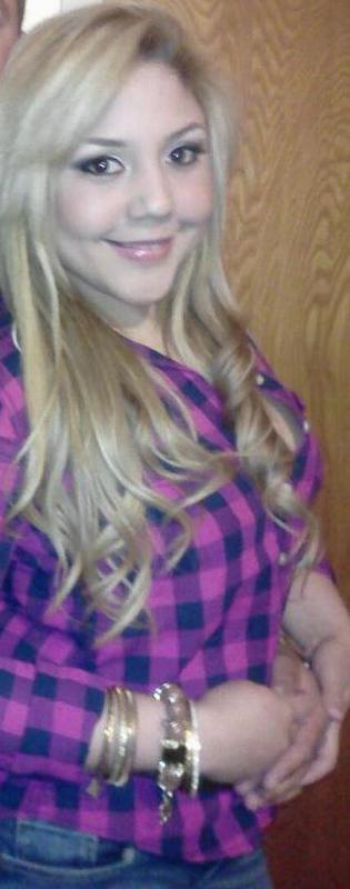 Date this gorgeous United States girl Richyelle from San Francisco US11054