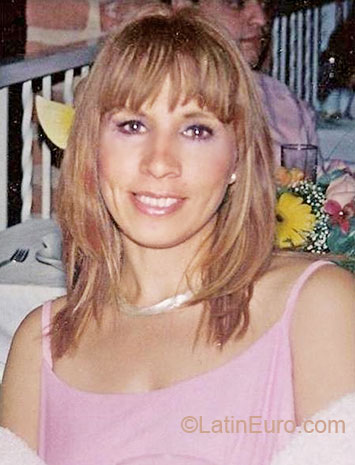 Date this cute Mexico girl Violeta from Guadalalajara MX721