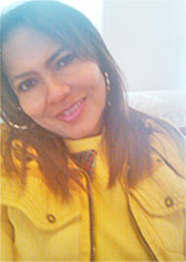 Date this sensual United States girl Clara from Queens US11194