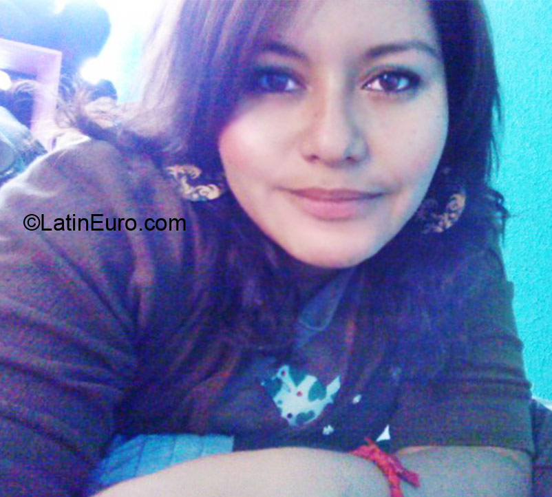 Date this stunning Mexico girl Fabiola from Mexico City MX386