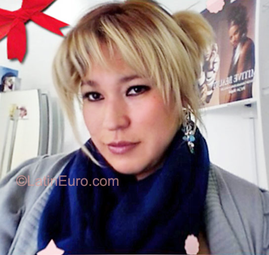 Date this nice looking Mexico girl Naye from Toluca MX450