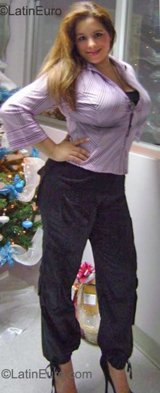 Date this hard body Panama girl Ileana from Panama PA169