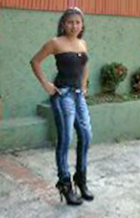 Date this foxy Panama girl Yumilin from Panama PA174