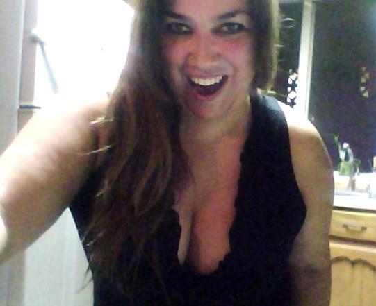 Date this happy Mexico girl Raisa from Chihuahua MX482